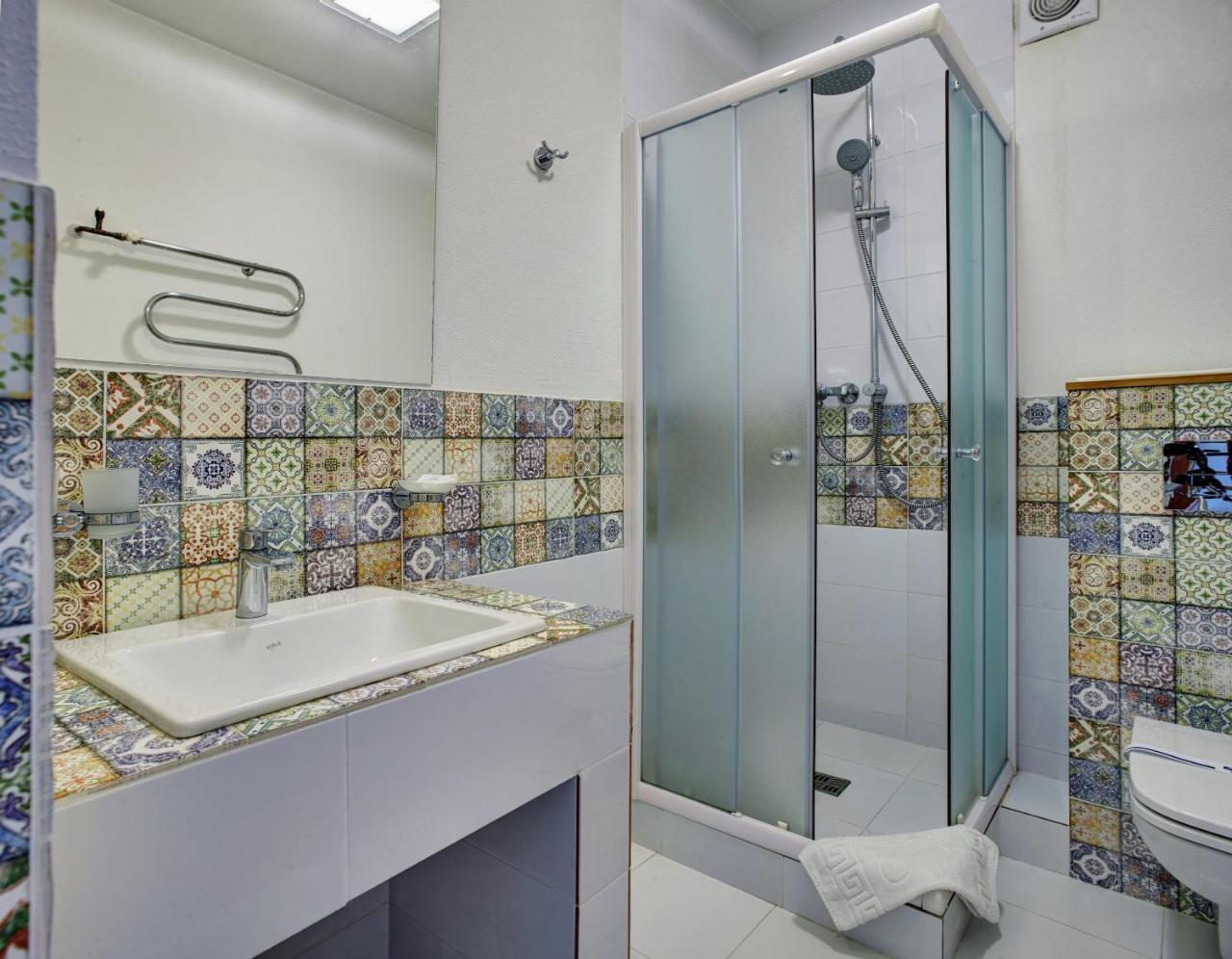 Valentyna Hotel Bryukhovychi Bagian luar foto